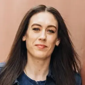Breanna Stewart headshot