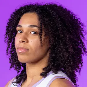Janelle Salauun headshot